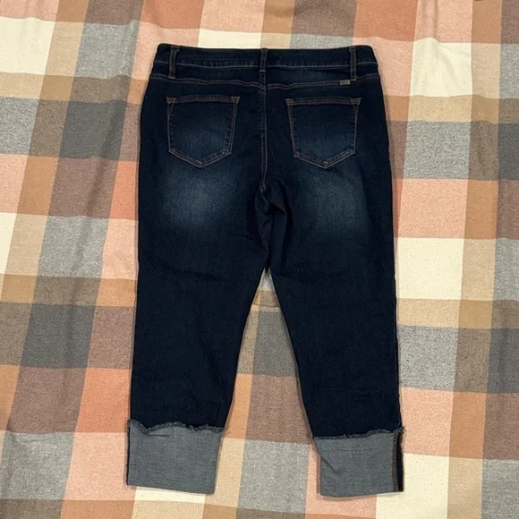 1822 Denim Dark Blue Cropped Jeans - Picture 10 of 11